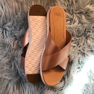 UGG Kari Sandals-Color(Rose Gold)